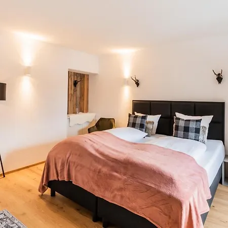 Lovethealps Aparthotel *